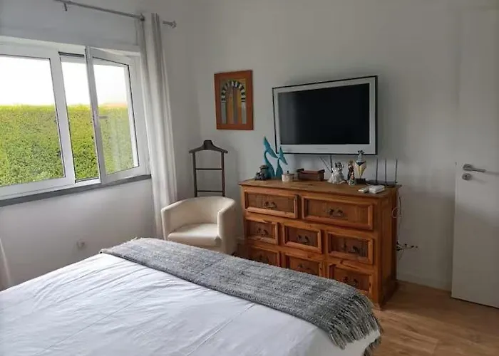 בית נופש Charming Family In קולארס